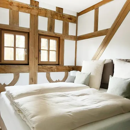 アパートホテル Gaestehaus Am Schloss